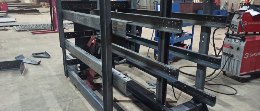 Battery Group Chassis Manufacturing